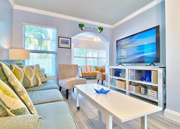 Barefoot Beach E102