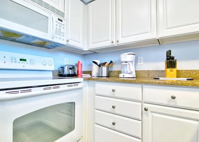 Barefoot Beach E102 Apartment Clearwater Beach