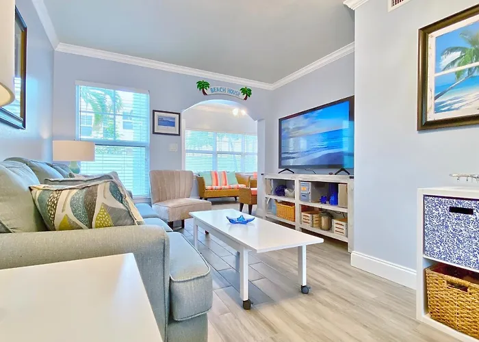 Apartment Barefoot Beach E102 Clearwater Beach