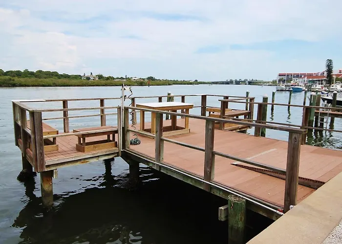 Apartment Barefoot Beach E102 Clearwater Beach